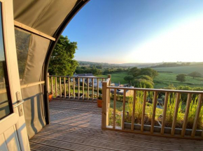 Beautiful bolt hole for 2 with breathtaking views